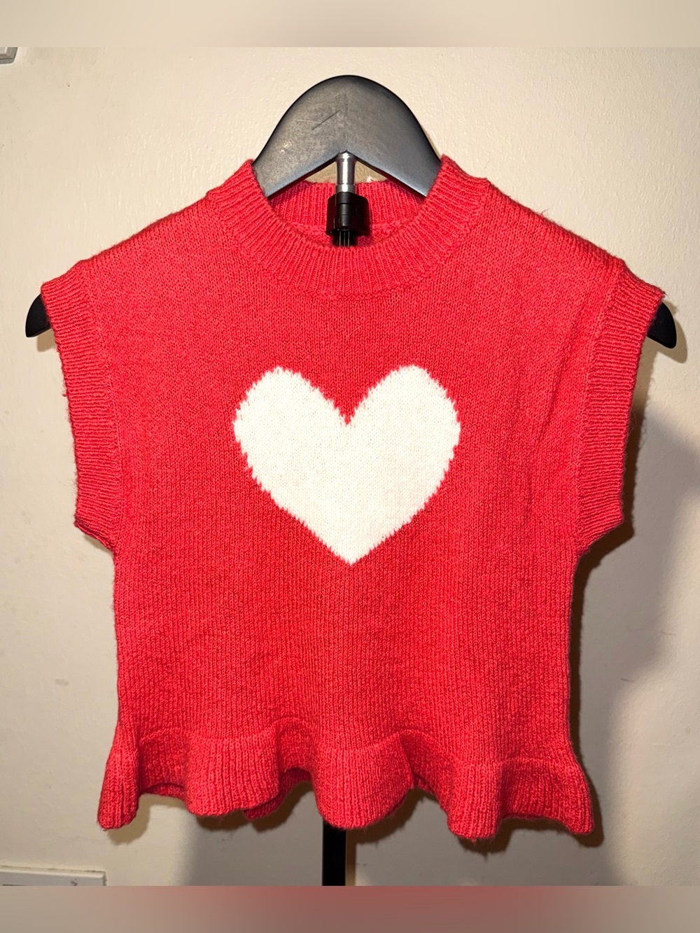 Hatley Red Everywhere Sweater Vest, size 5, NWT